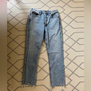 AGOLDE RILEY CROP JEAN non stretch run on the smaller side